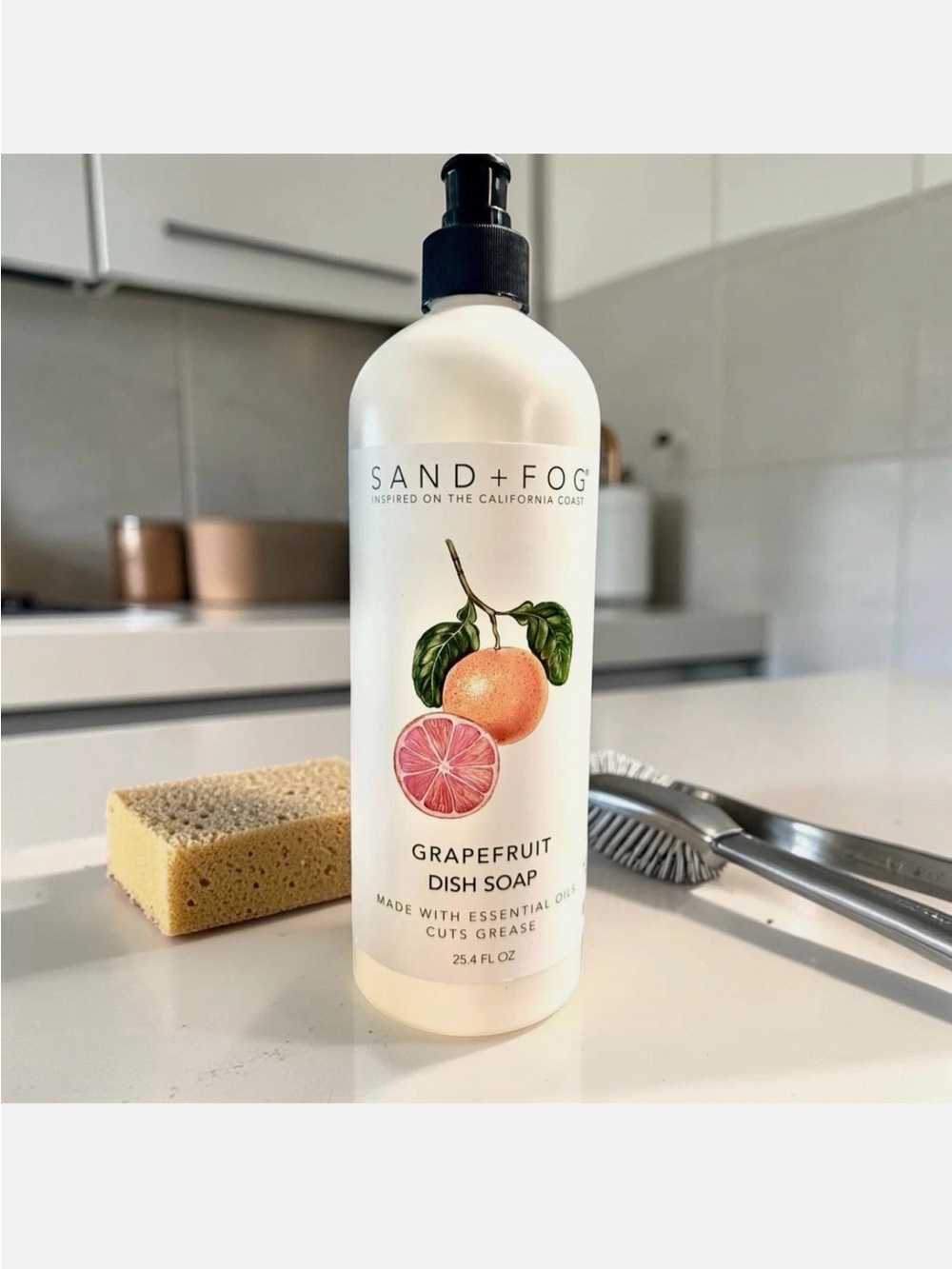 Sand + Fog Grapefruit Dish Soap